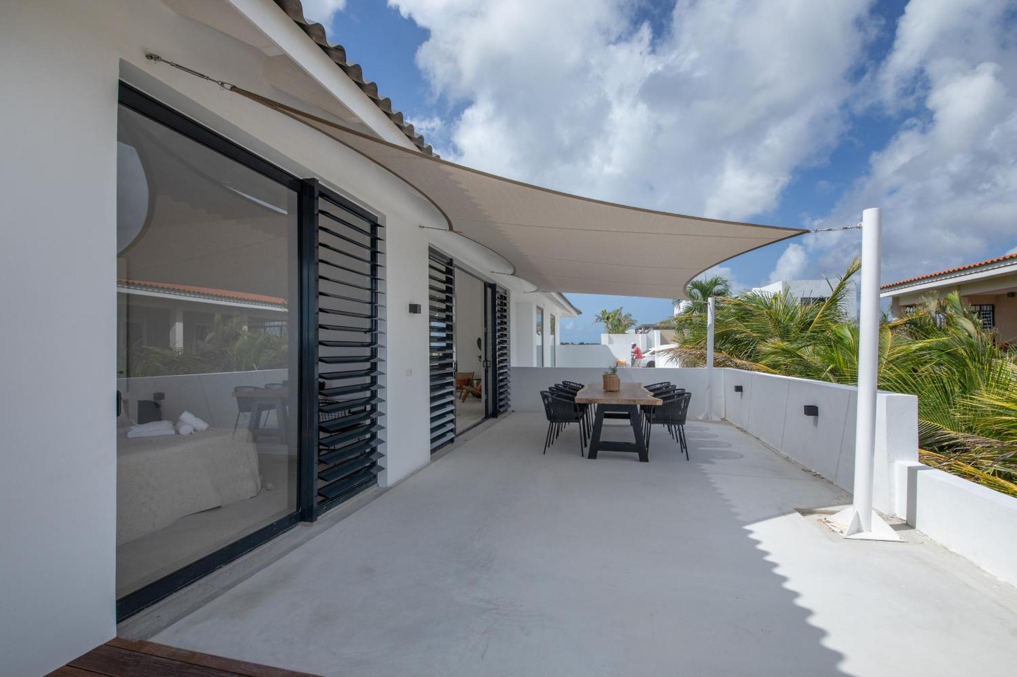 Villa Noma - Luxe Villa Met Uitzicht Spaanse Water Виллемстад Экстерьер фото