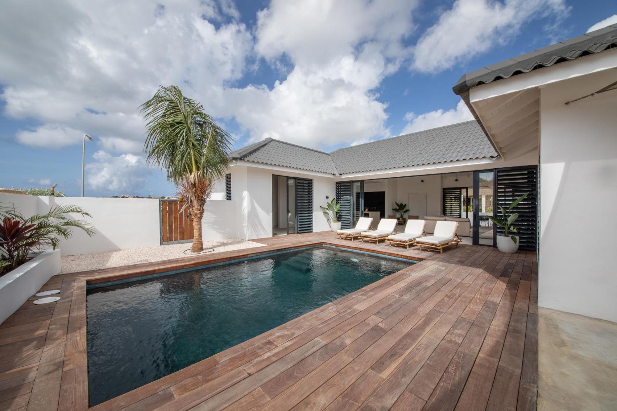 Villa Noma - Luxe Villa Met Uitzicht Spaanse Water Виллемстад Экстерьер фото